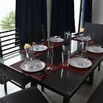Casa Llena De Vida Con Alberca