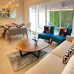 Elegante Y Preciosa Casa Con Excelente Ubicacion