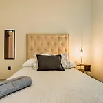 Casa Aldama- Style & Convenient Apartments
