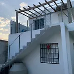 Casa Jardin