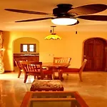 Mallorca Hotel & Suites