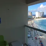 Penthouse Salvia By Domi Resort