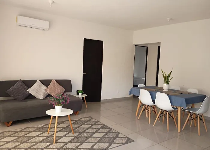 Departamento Familiar En Cancun Poligono Sur, A 25 Min De Las Playas Y 5 Min Del Santuario Desatadora De Nudos