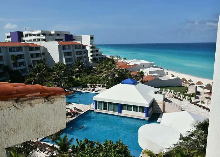 Sol Y Mar Condo