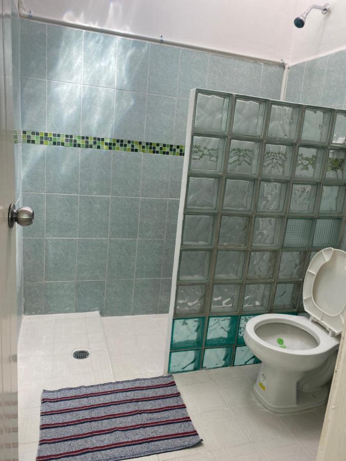La Casa Del árbol Hostal