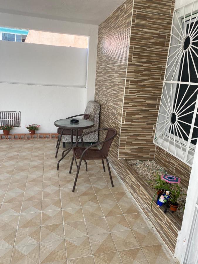 Hostal La Casa Del árbol *