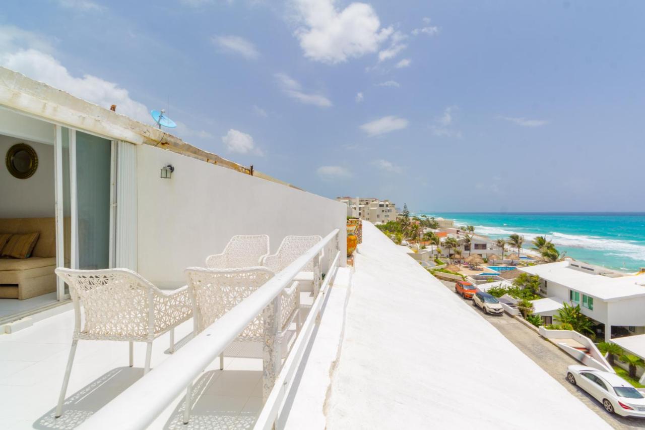 Penthouse Ocean Front, Steps To The Beach Apartamento