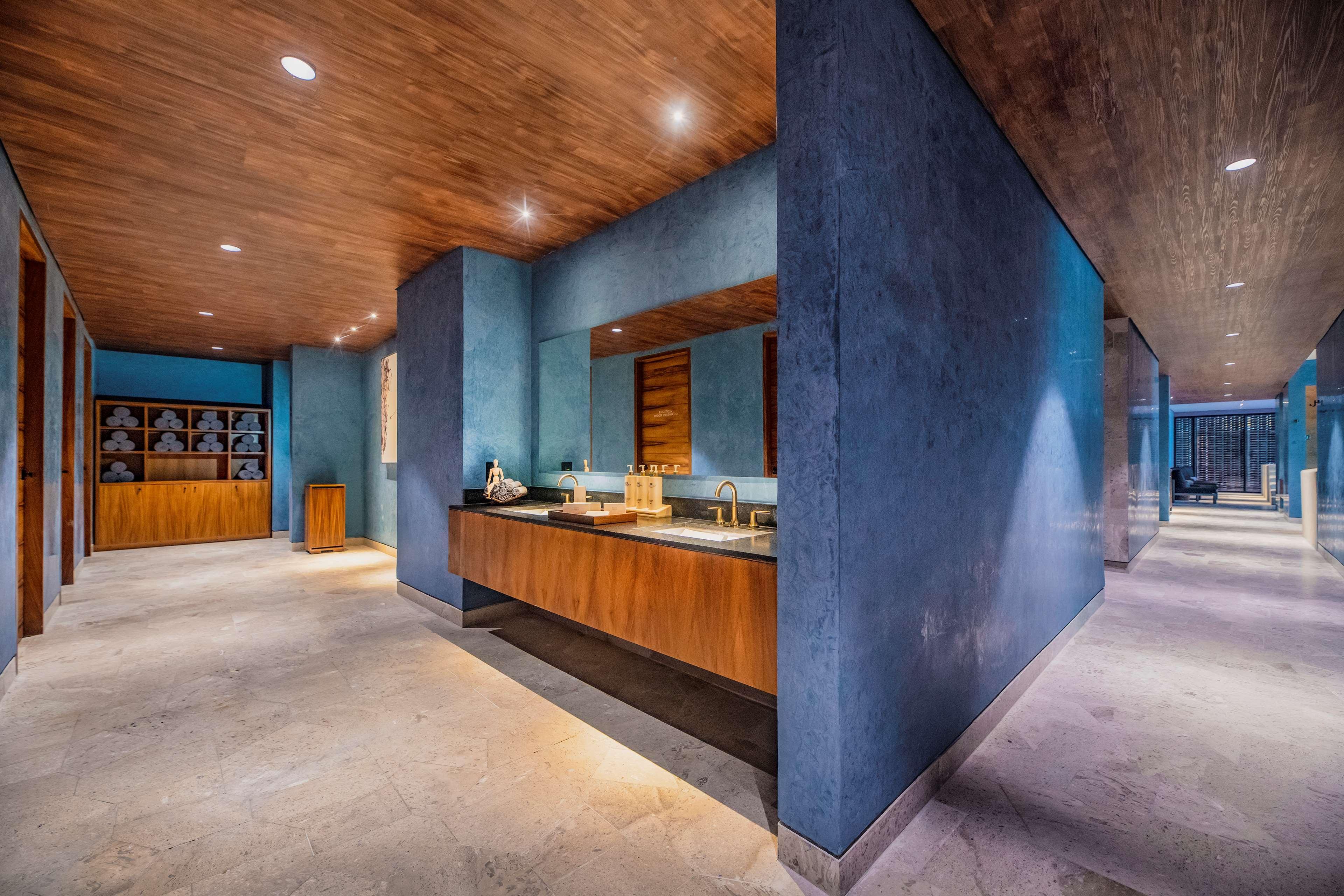 Resort Estudio Playa Mujeres - Family Experience