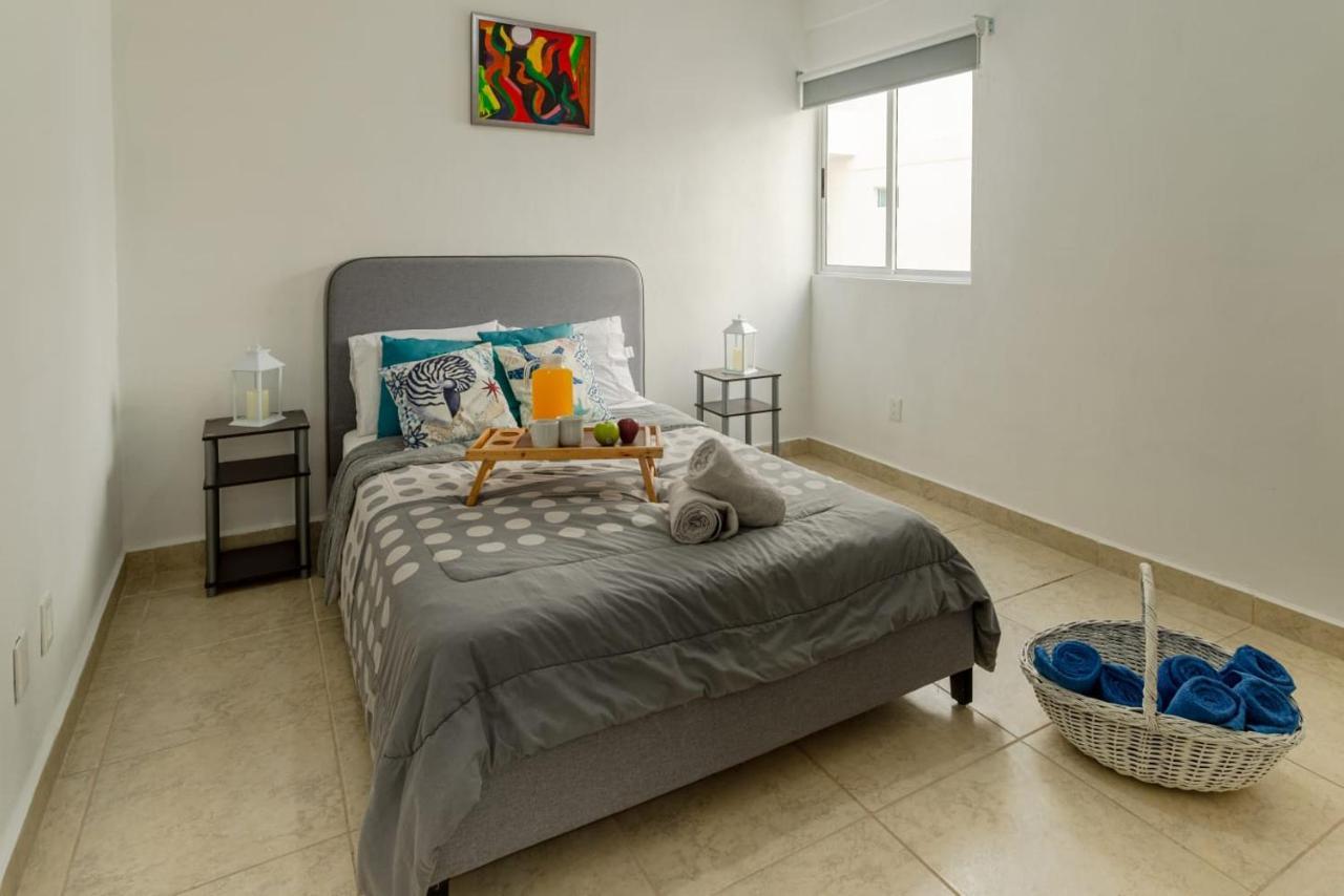 Exclusive Building 6 People 3 Cable Televisions 2 Swimming Pools Balcony, * Cancun