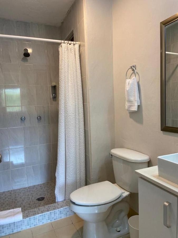 Hermoso Condominio Recien Remodelado Con Alberca Y Super Ubicacion Сasa de vacaciones Cancún