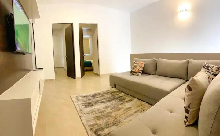 Elegante Y Preciosa Casa Con Excelente Ubicacion * Cancún
