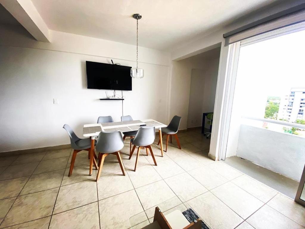Exclusive Building 6 People 3 Cable Televisions 2 Swimming Pools Balcony, Holiday home