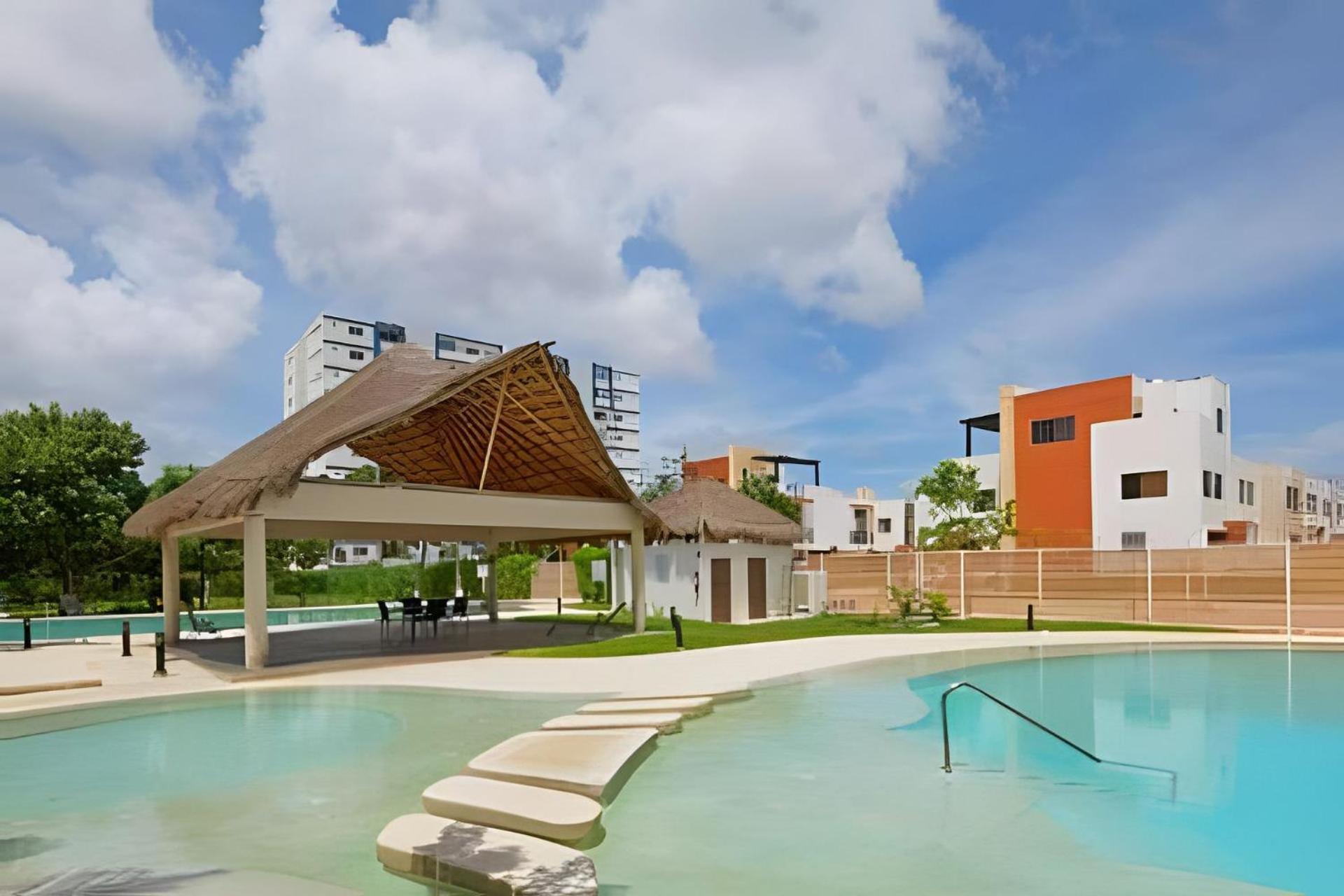 Exclusive Building 6 People 3 Cable Televisions 2 Swimming Pools Balcony, Holiday home Cancun