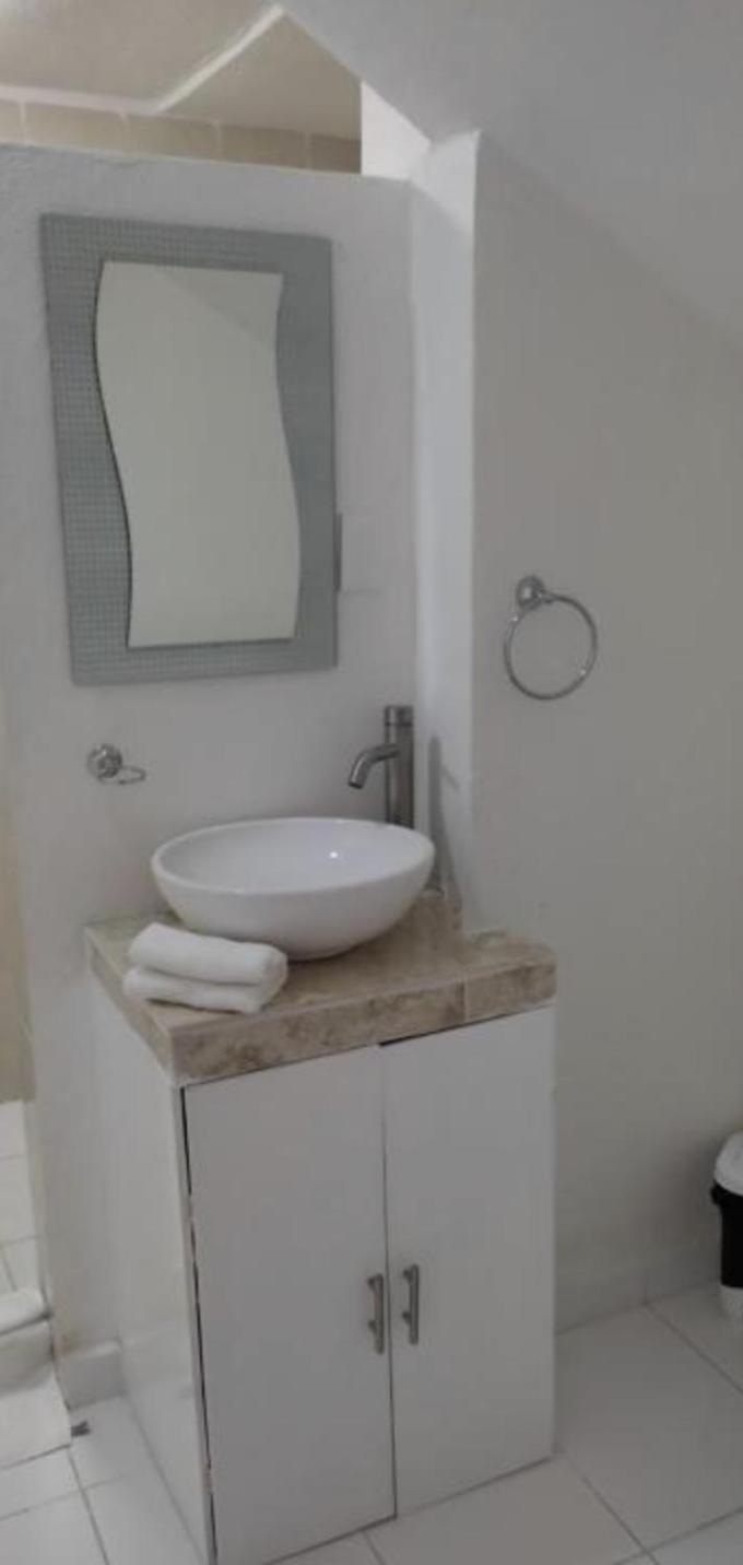 Caribbean Turquoise With Access To The Apartamento