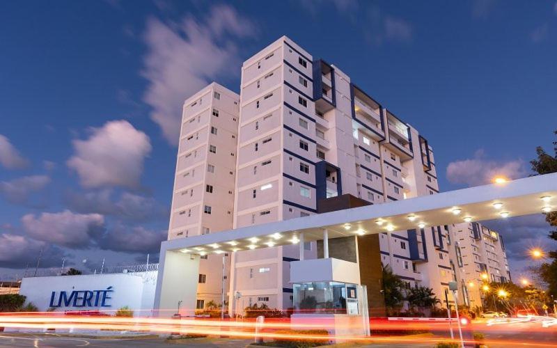 Holiday home Exclusive Building 6 People 3 Cable Televisions 2 Swimming Pools Balcony, Cancun