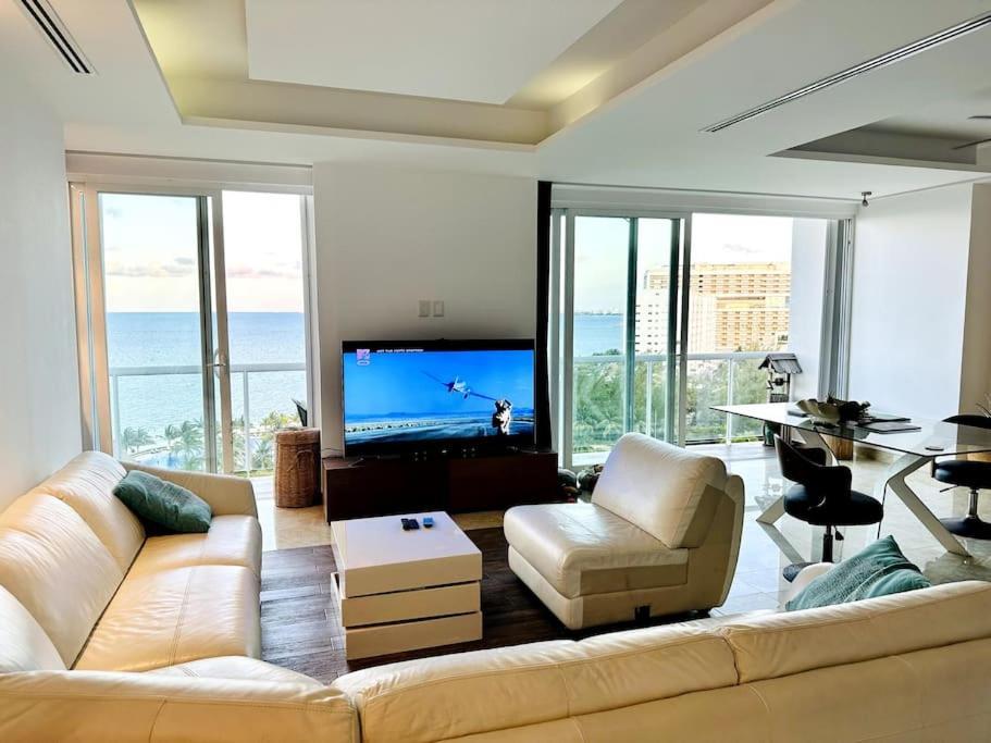Punta Me Luxury Beach Front & Nice Sea View * Cancún