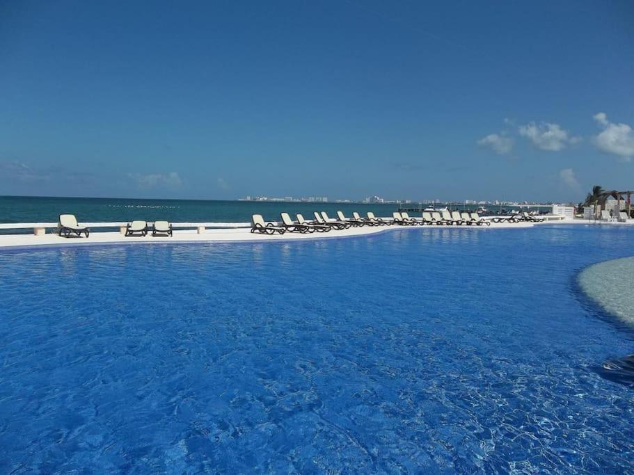 Punta Me Luxury Beach Front & Nice Sea View * Cancún