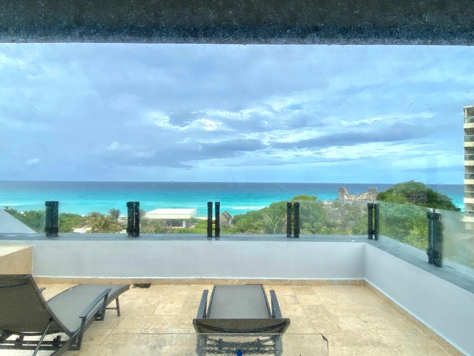 Apartahotel In Ocean Front Cancún