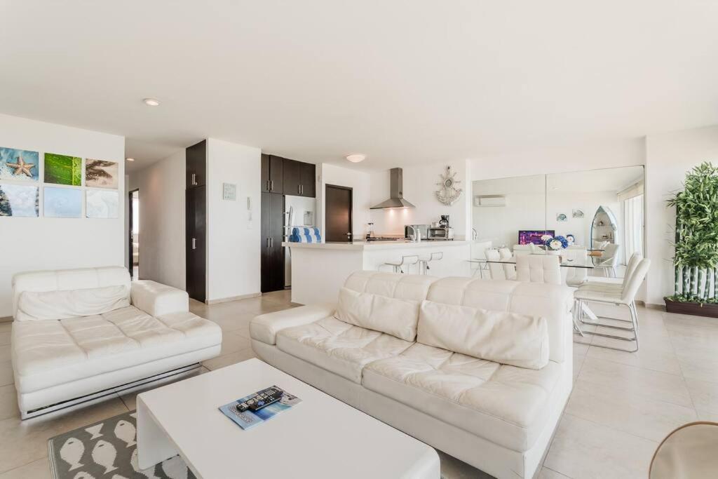 Marina Beachfront 2 Bdr By Casa Paraiso * Cancún