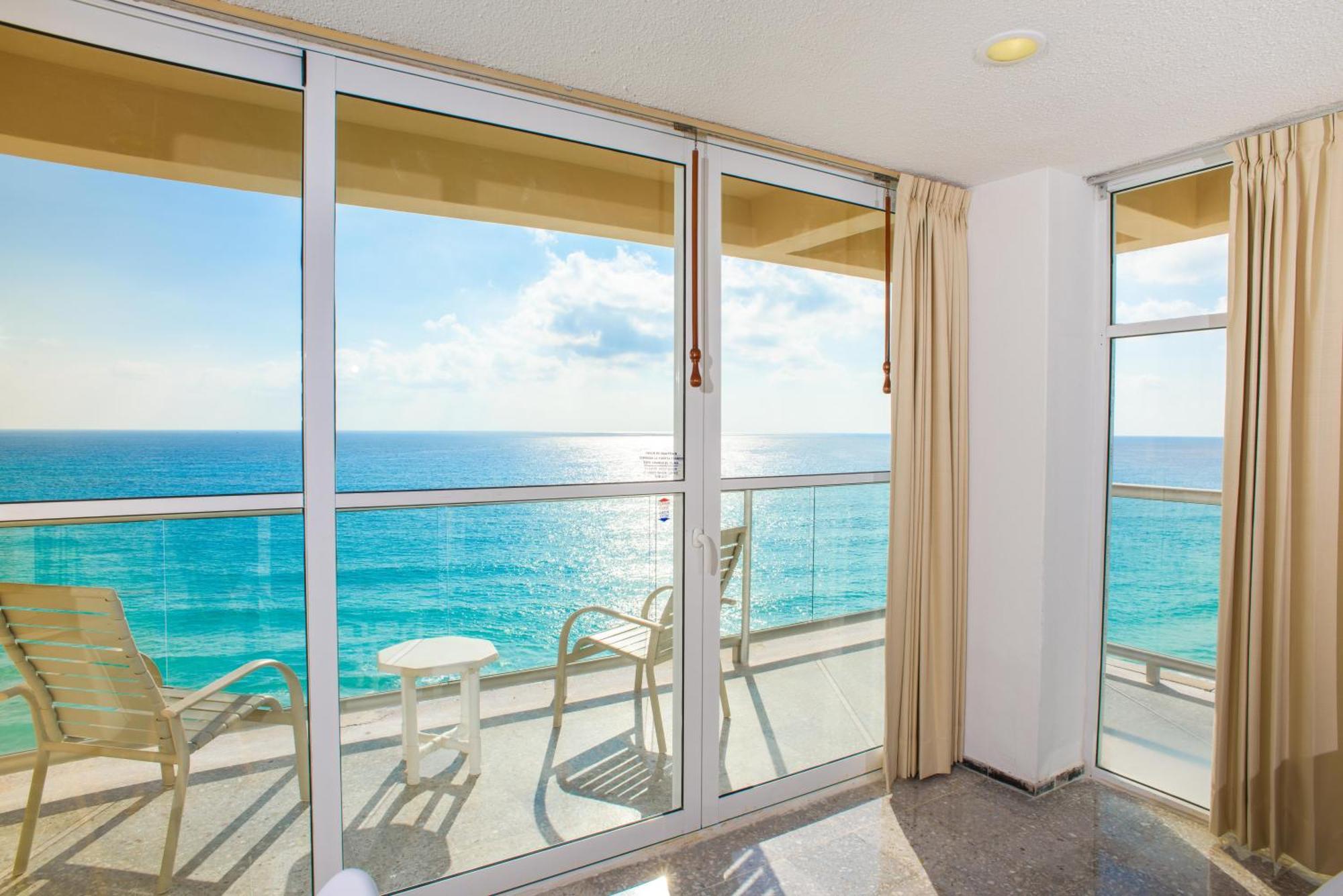 Amazing Oceanviews Beachfrt Walk To Eat, Drink, Play Apartahotel *
