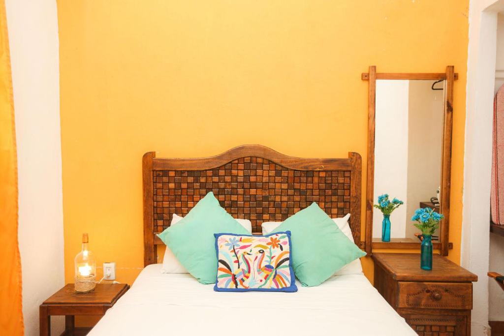 Ikaro Colonial Cancun