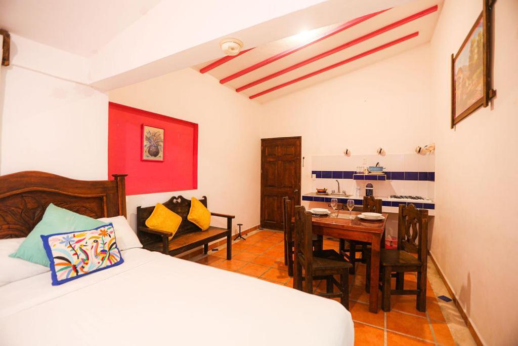 Ikaro Colonial Hotel Cancun