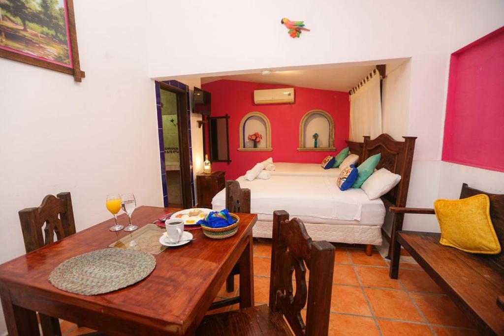 Ikaro Colonial Hotel Cancun
