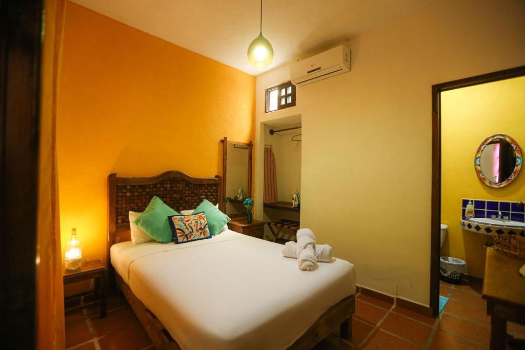 Hotel Ikaro Colonial Cancun