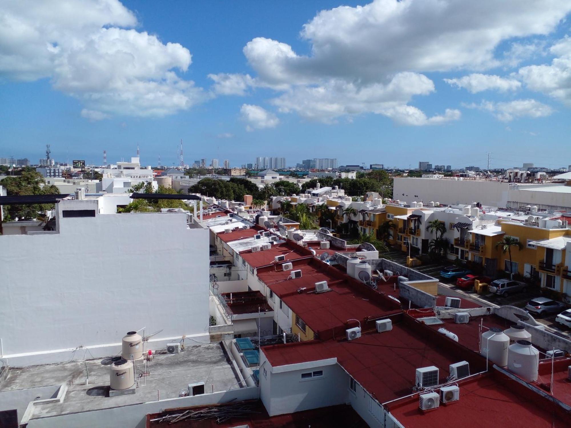 Torre Yax-che Urban Center Apartment