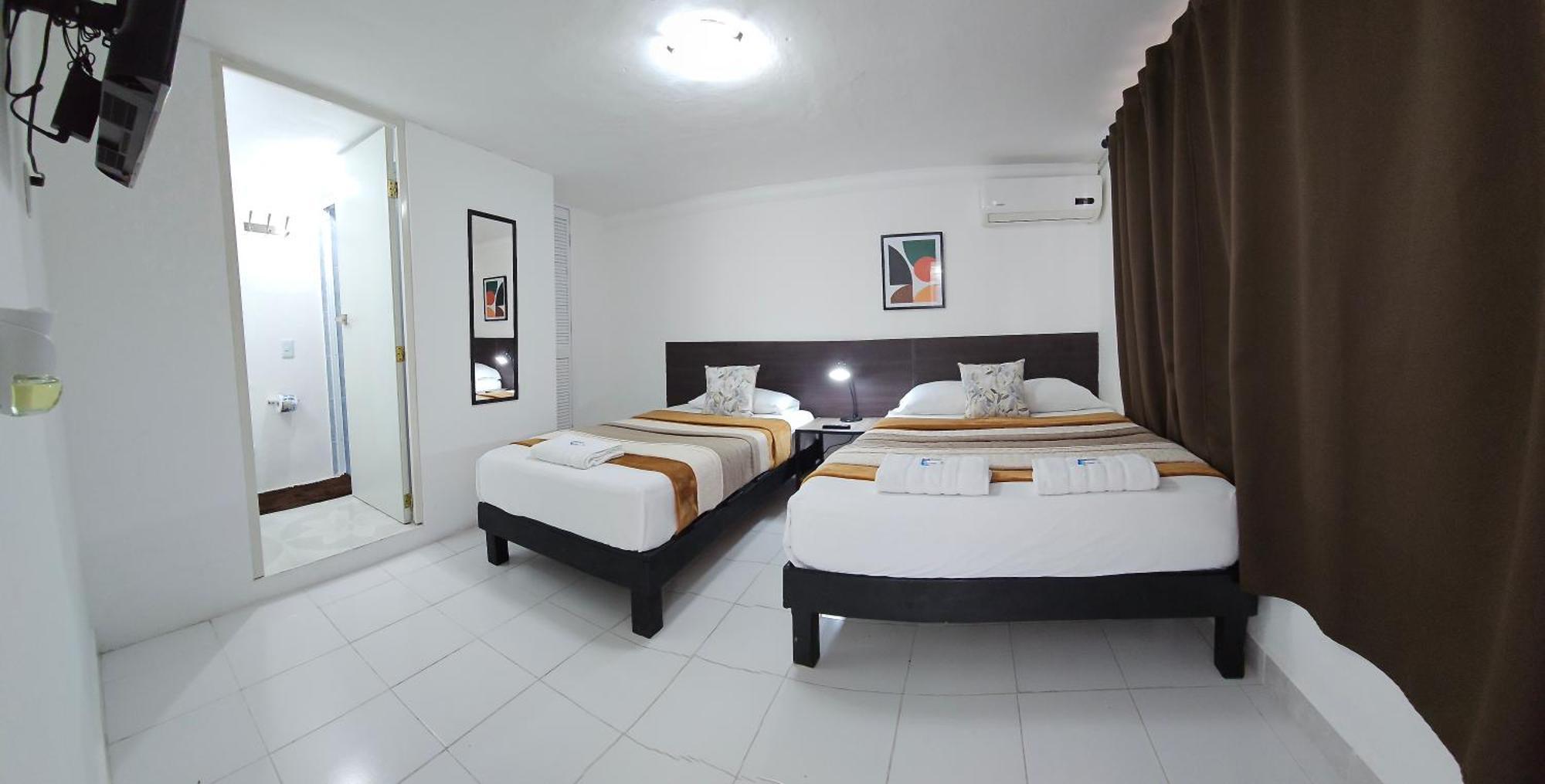 Book & Sleep Hotel Cancún