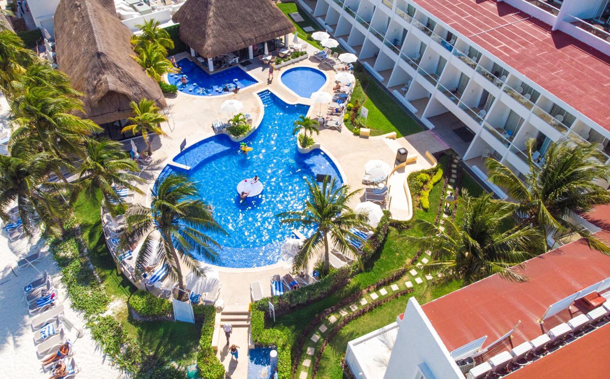 Resort Bay 4*