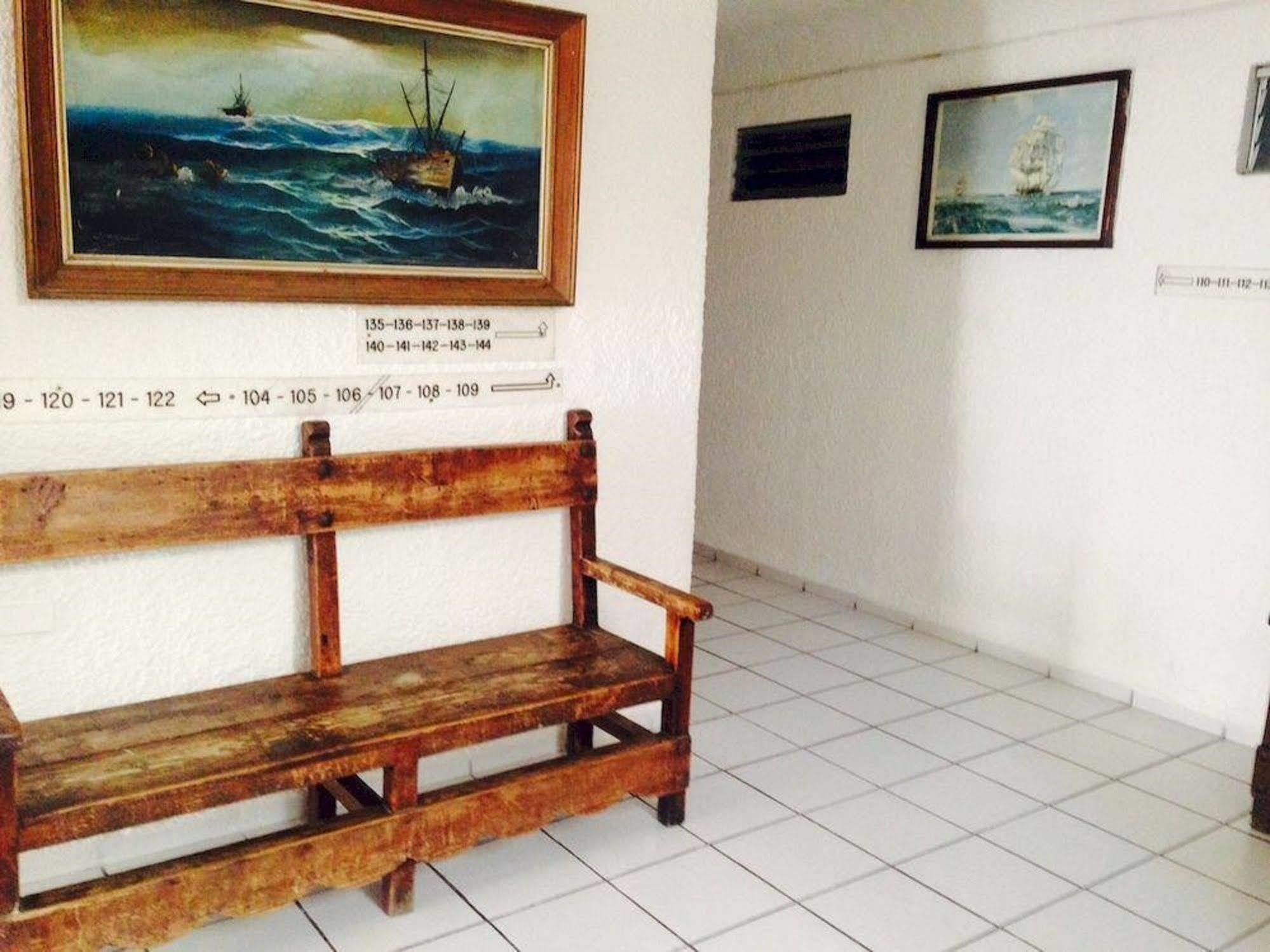 Hotel Plaza Carrillo's 3*