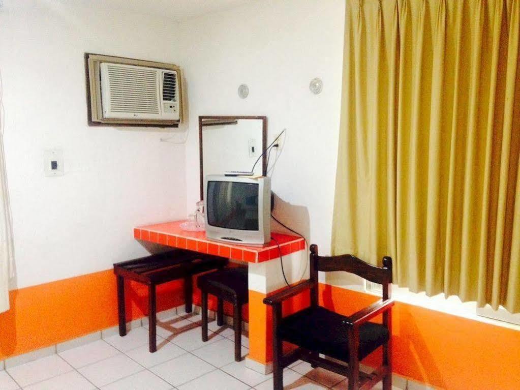 Plaza Carrillo's 3* Cancún