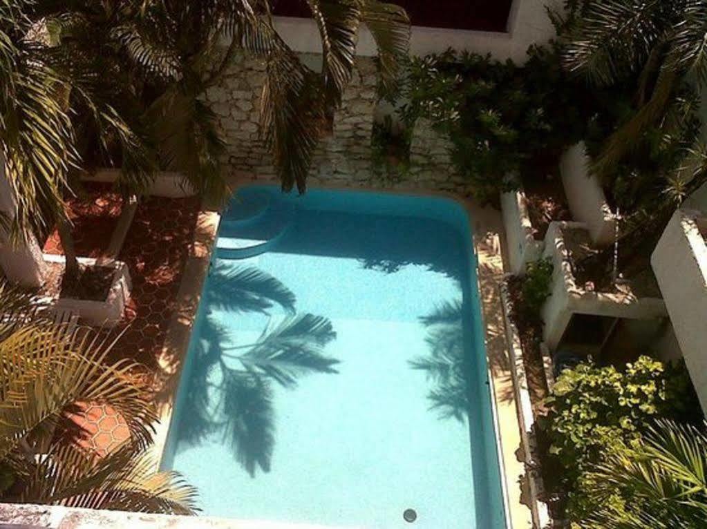 Hotel Plaza Carrillo's