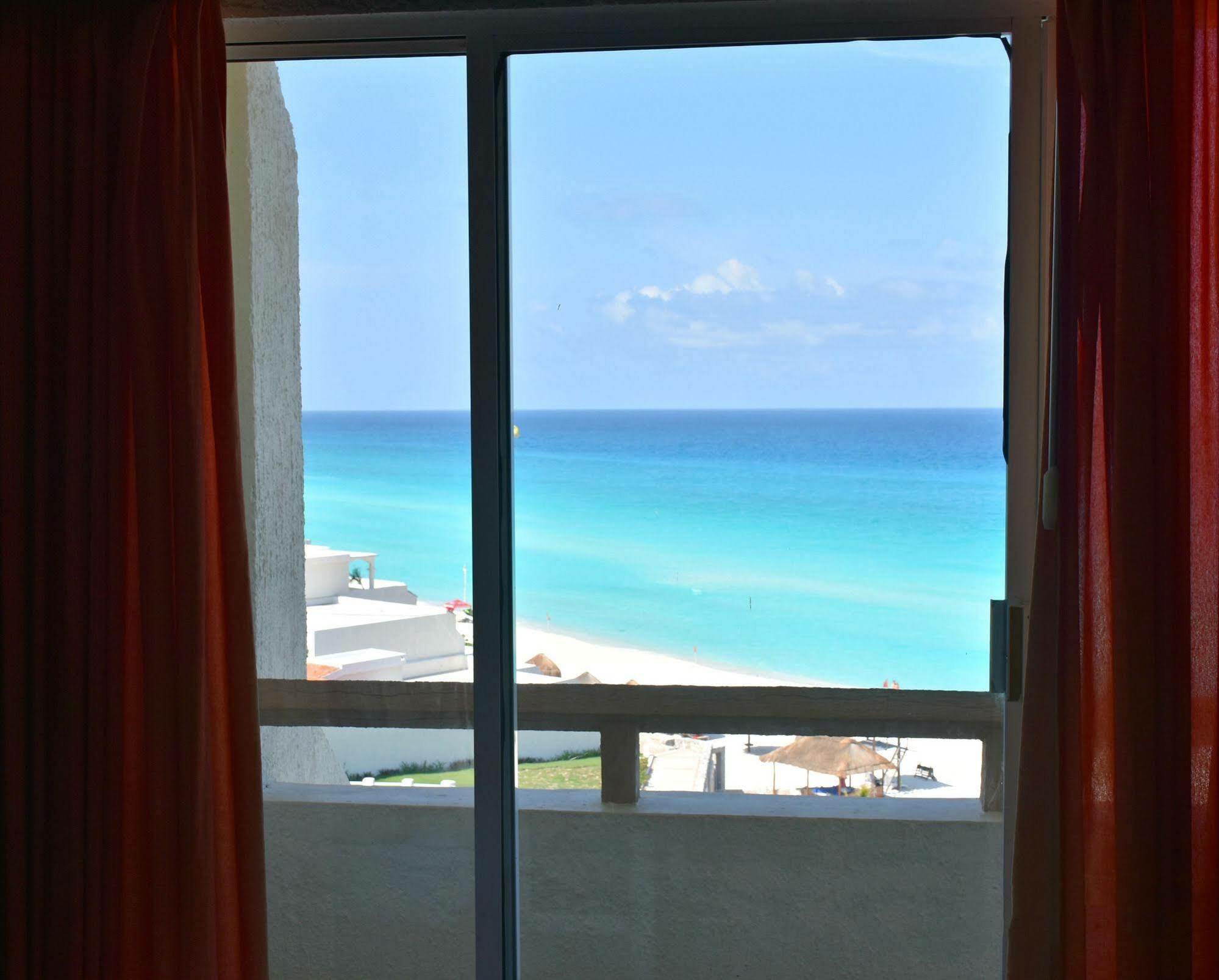 Hotel Sol Y Mar 3*