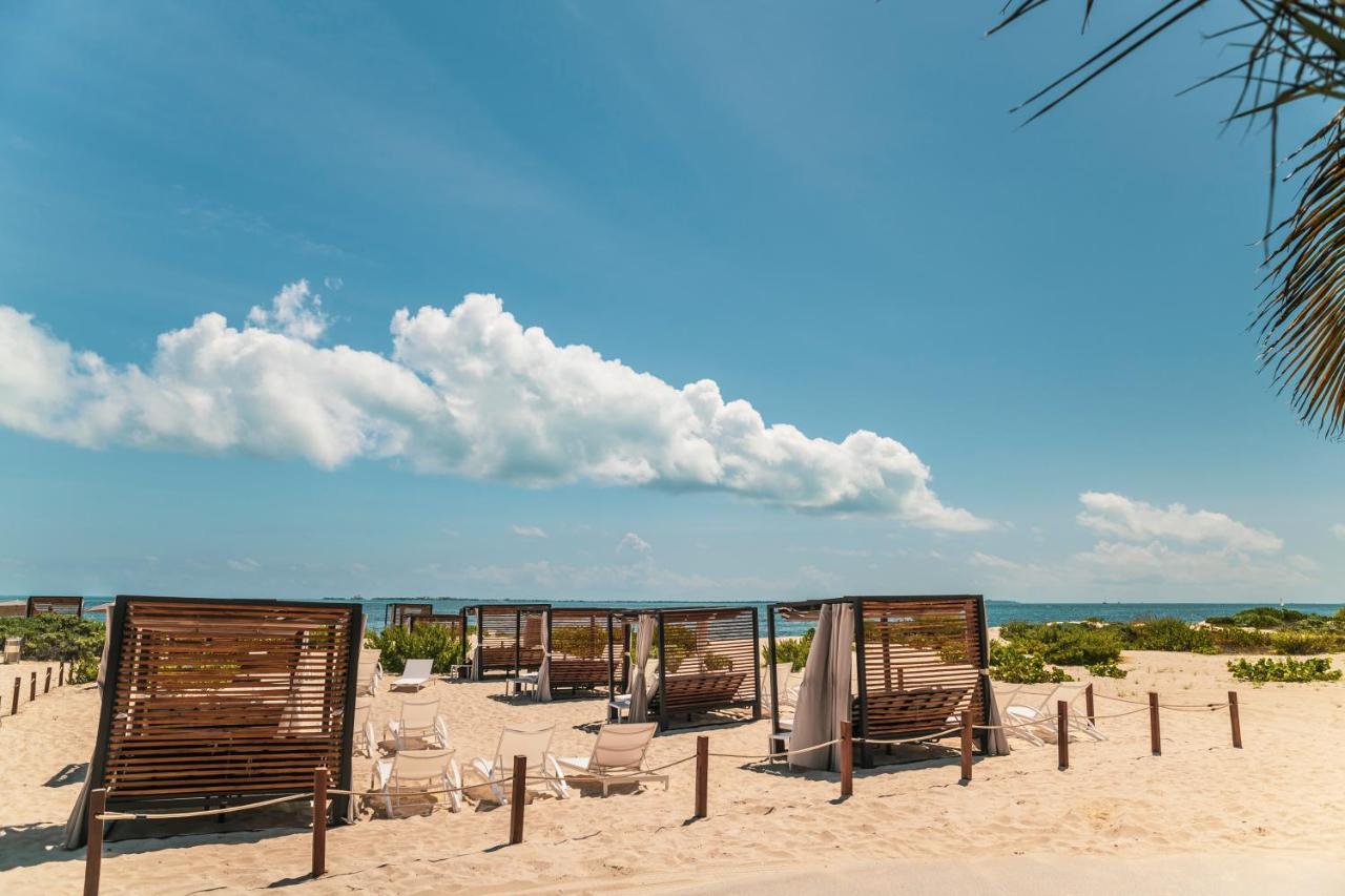Estudio Playa Mujeres - Family Experience Resort 5*