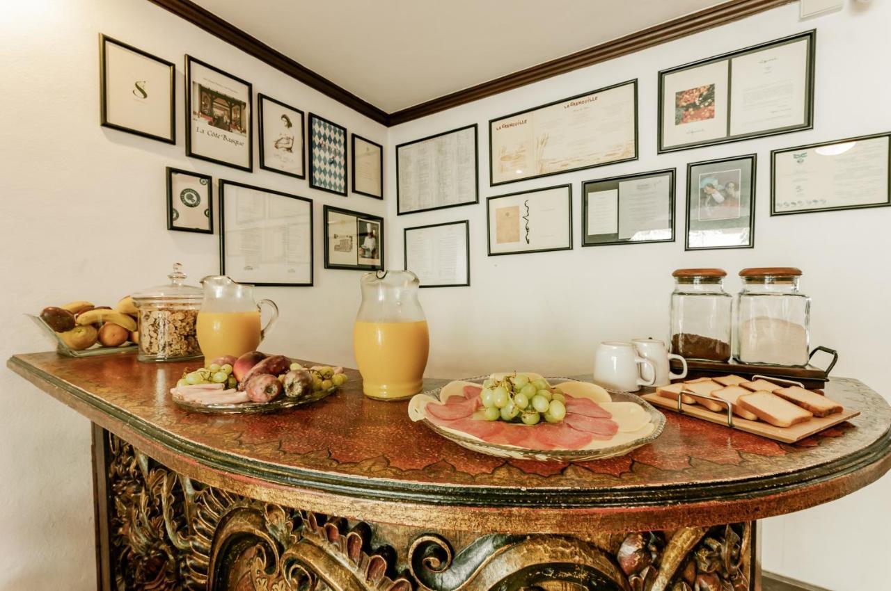 Pensión Casa Granada 24