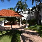 Quintas del Lago Seaside Apartments