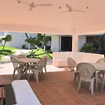 Quintas del Lago Seaside Apartments