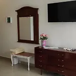 Casa Abril Cozzy Suites