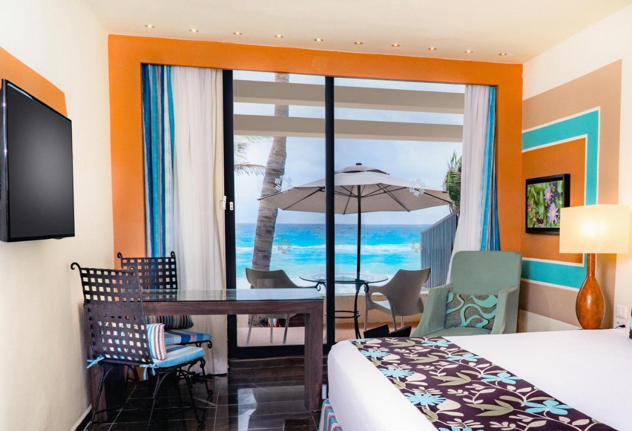 Oh! On The By Oasis 4* Cancun