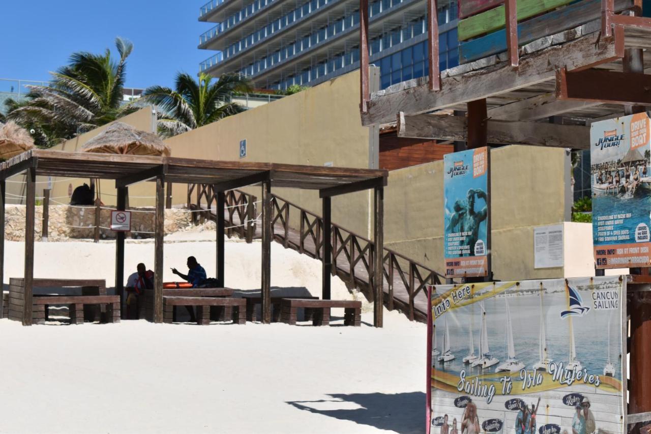 Quintas Del Seaside *