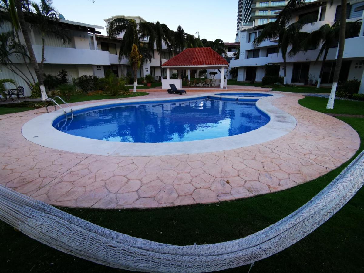 Quintas Del Seaside Apartamento *