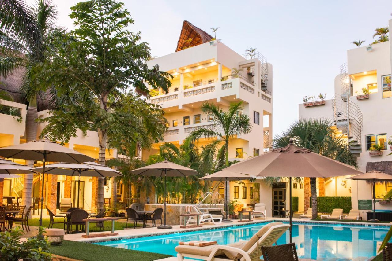 álamos Con Jacuzzi Y Piscina Hotel