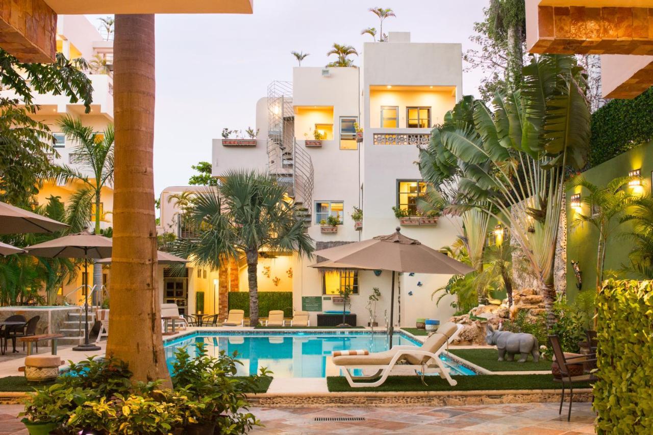 álamos Con Jacuzzi Y Piscina Hotel