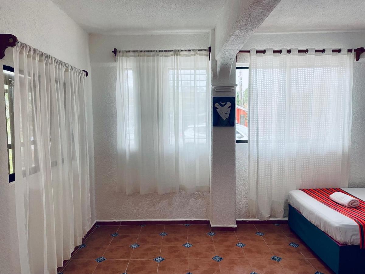 Punta Me Apartment Beach front condo Esmeralda
