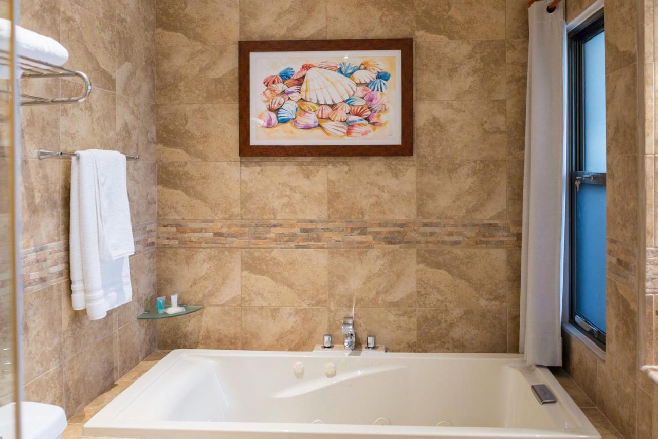 Hotel álamos Con Jacuzzi Y Piscina