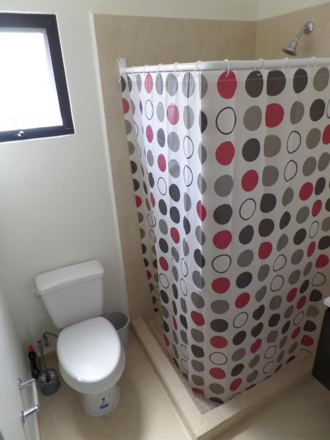 One Night A Shared Apartament - Airport Homestay *
