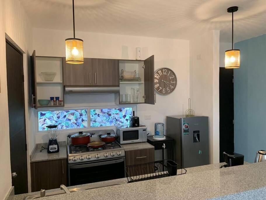 Exclusivo Piscina, Jaccuzi, Céntrico. Apartamento