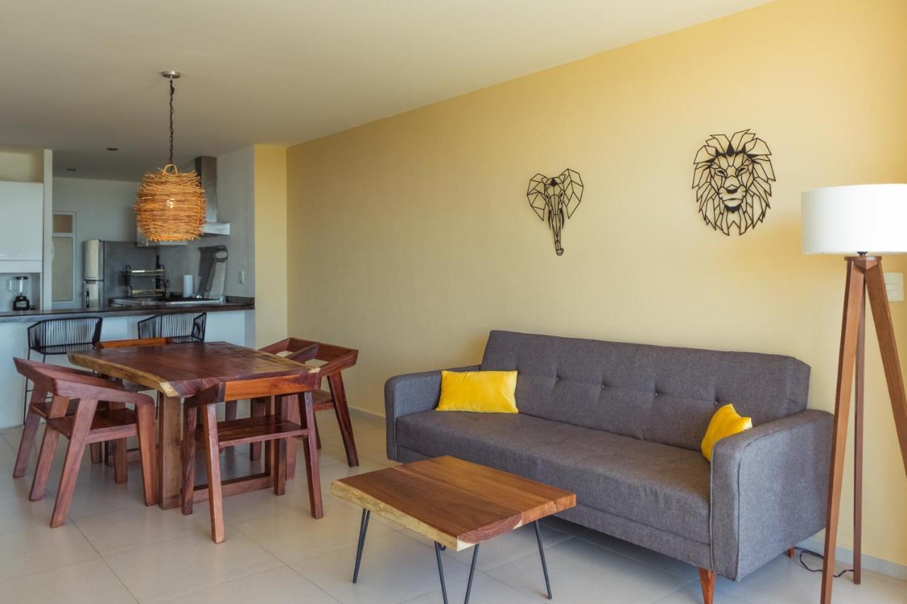 Apartment Beachfront Luxury *